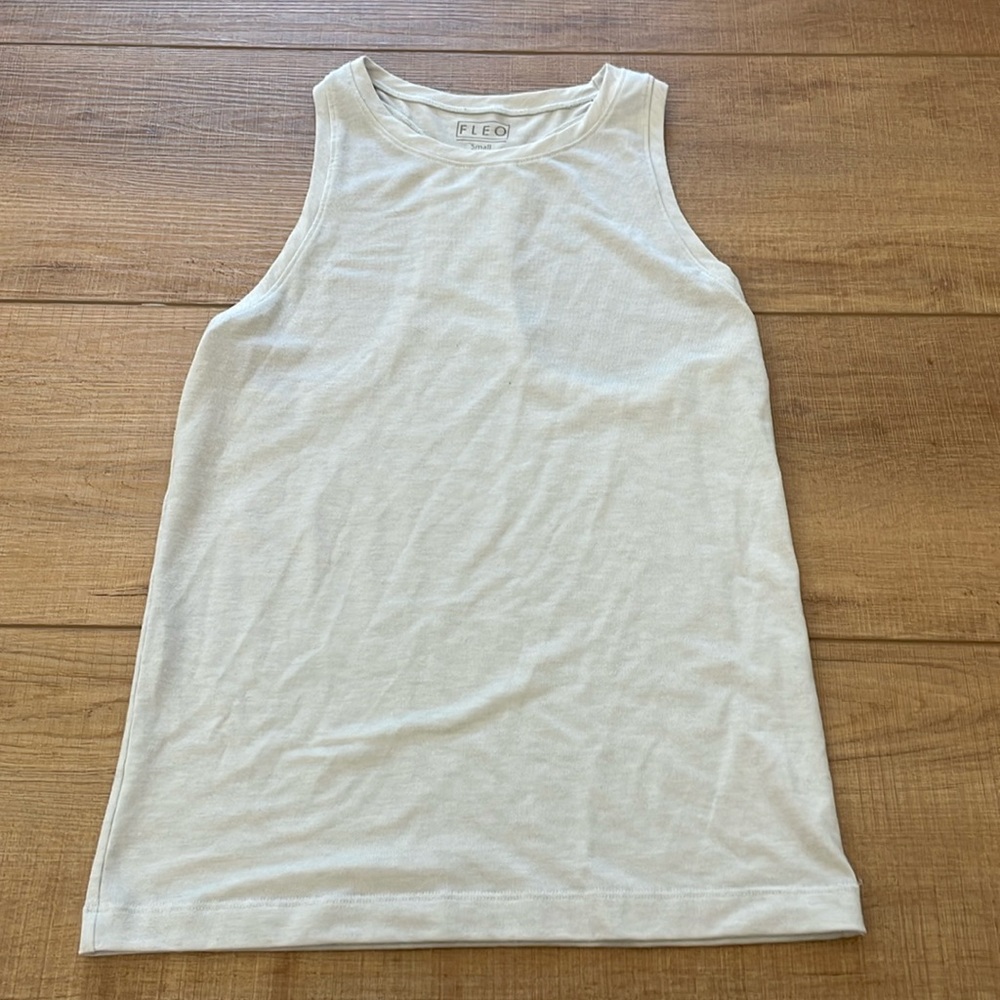 Fleo tank top